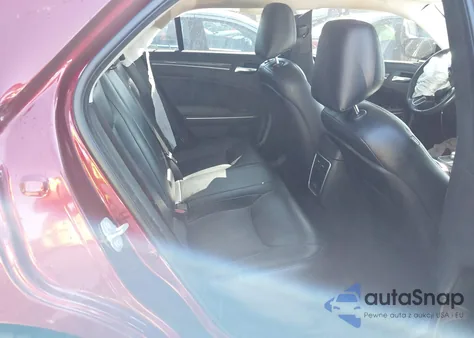 2019 Chrysler 300 Touring из США, поврежденный, VIN 2C3CCAAG6KH590729